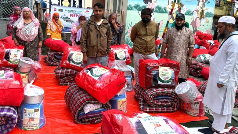 নেপালে বন্যা-ভূমিধসে ক্ষতিগ্রস্তদের পাশে পিসব : শতাধিক পরিবার, মসজিদ ও এতিমখানায় মানবিক সহায়তা বিতরণ